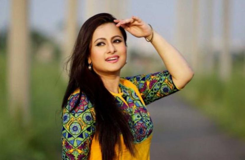 আইটেম গানে এফডিসি মাতালেন পূর্ণিমা