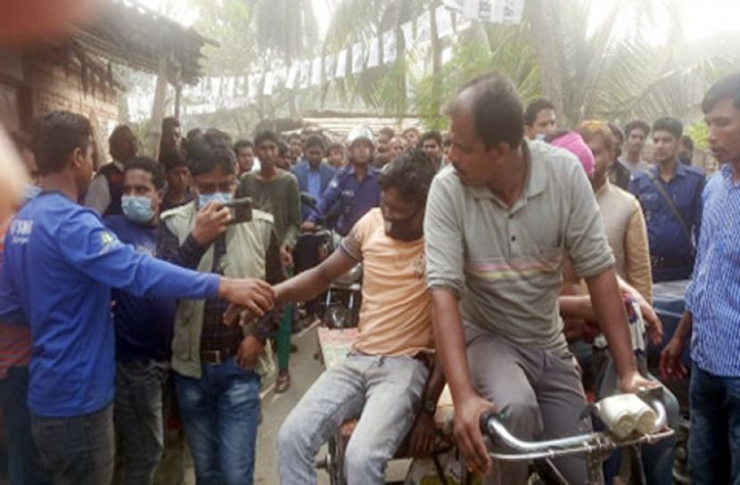 গাংনীতে স্বতন্ত্র প্রার্থীর ওপর হামলা, আহত ১০