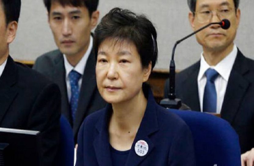 দ. কোরিয়ার সাবেক প্রেসিডেন্টের ২০ বছরের কারাদণ্ড