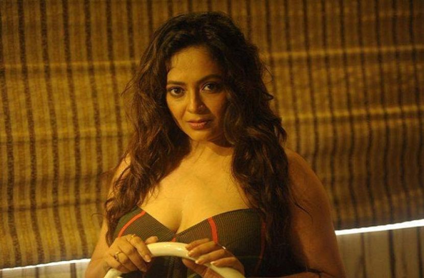 বিয়ে করতে চান শ্রীলেখা মিত্র!