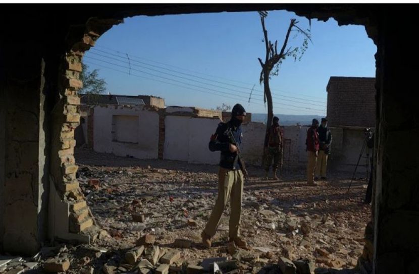 পাকিস্তানে মন্দির রক্ষায় ব্যর্থ ১২ পুলিশ বরখাস্ত