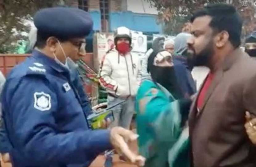 পাবনায় বিএনপির মেয়র প্রার্থীকে মারপিটের অভিযোগ