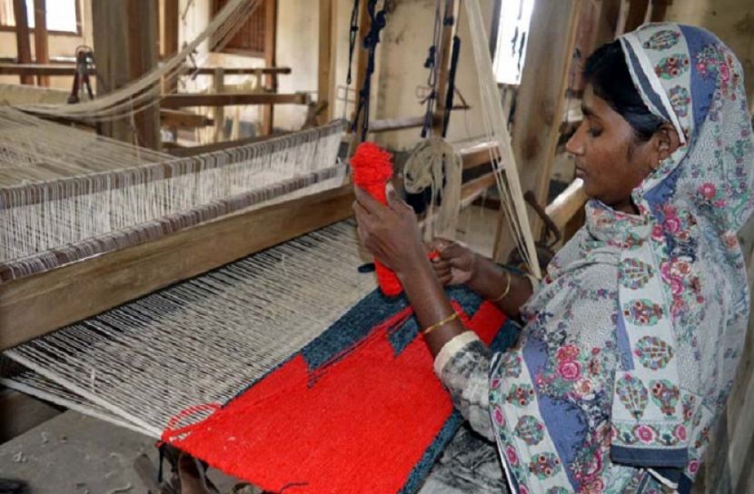 রংপুরের উৎপাদিত শতরঞ্জি যাচ্ছে ইউরোপে