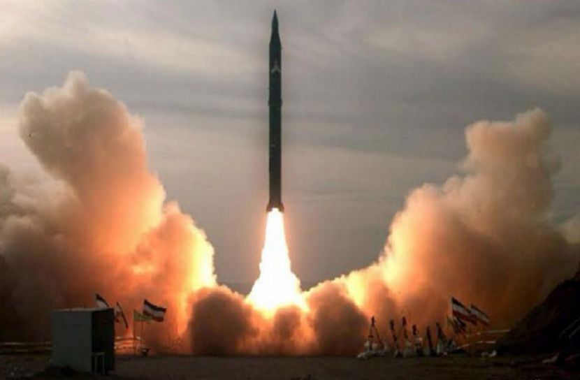 দূরপাল্লার ক্ষেপণাস্ত্রের পরীক্ষায় সফল ইরান