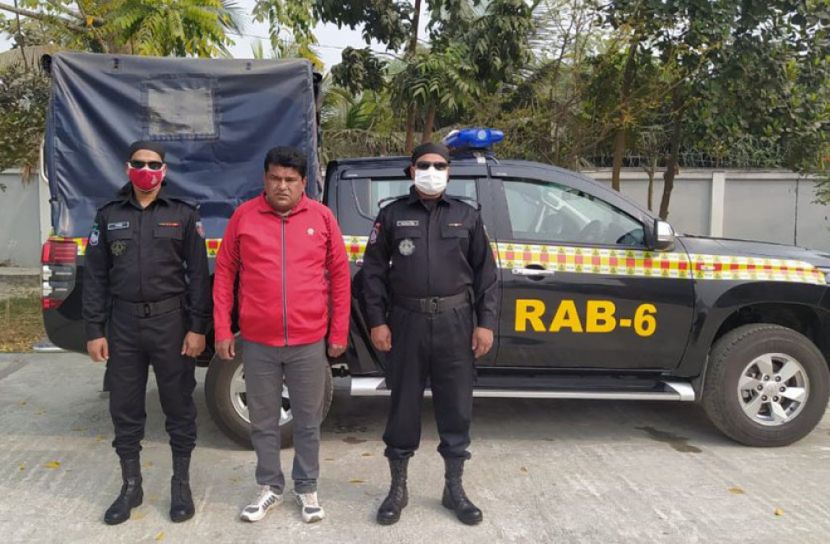 খুলনায় ৫ রাউন্ড কার্তুজসহ একজন গ্রেফতার