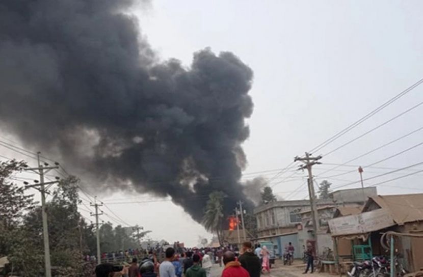 মানিকগঞ্জে অগ্নিকাণ্ডে কোটি টাকার ক্ষতি, দগ্ধ ২