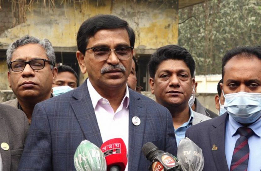 নাচতে না জানলে উঠোন বাঁকা : হানিফ