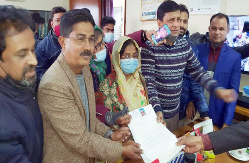 ঠাকুরগাঁও পৌর নির্বাচন: ৭৩ প্রার্থীর মনোনয়নপত্র দাখিল