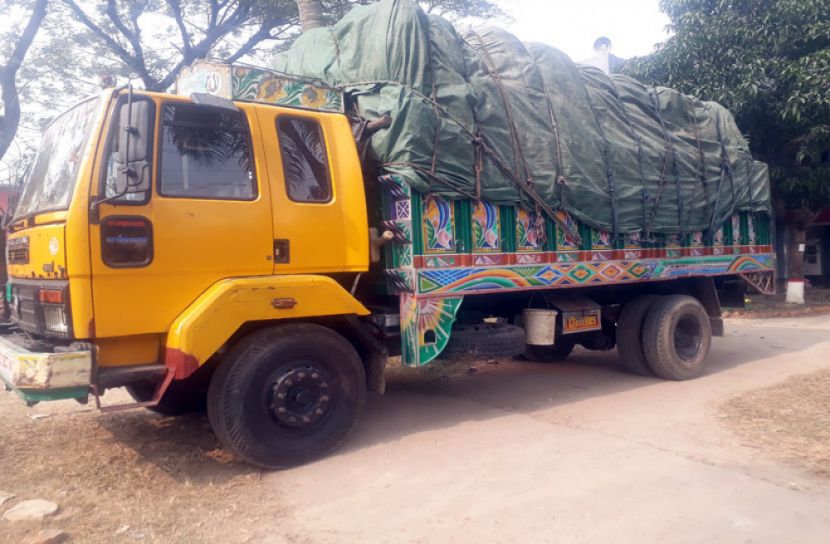 না.গঞ্জে ১২ হাজার কেজি নিষিদ্ধ পলিথিন উদ্ধার