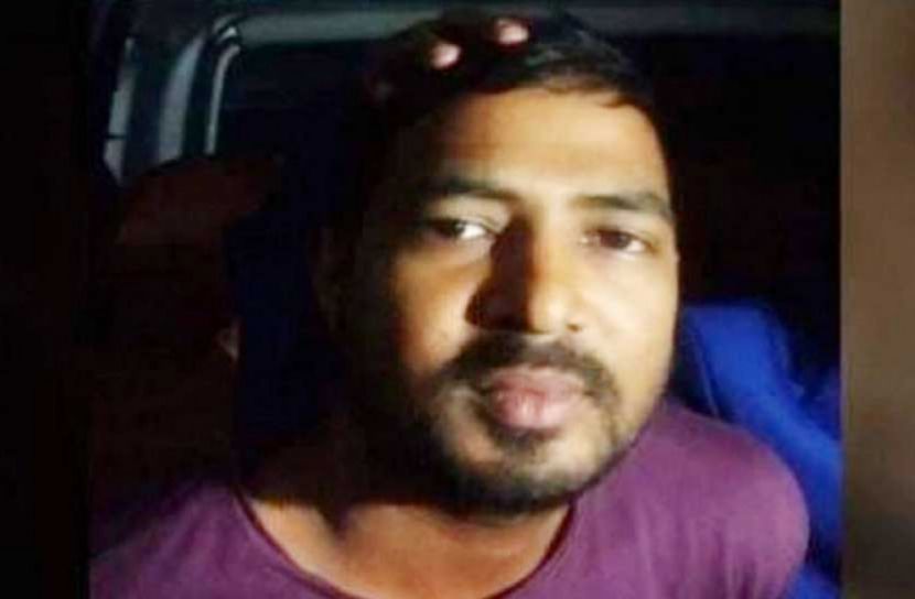 সড়ক দুর্ঘটনায় দম্পতি নিহত : বাসচালক আটক