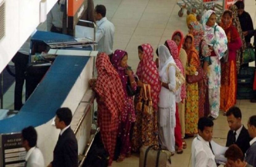 বাংলাদেশ থেকে গৃহকর্মী নেবে কুয়েত