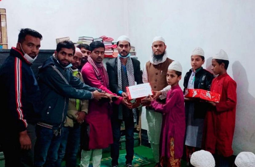 জিয়াউর রহমানের জন্মবার্ষিকী উপলক্ষে কুরআন শরিফ বিতরণ