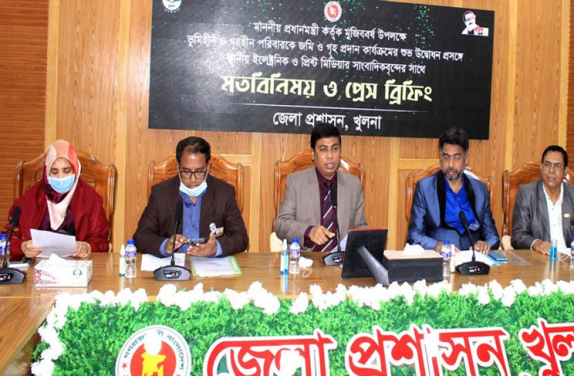 খুলনার ভূমিহীন ও গৃহহীন ৯২২ পরিবার পাচ্ছে ঘর