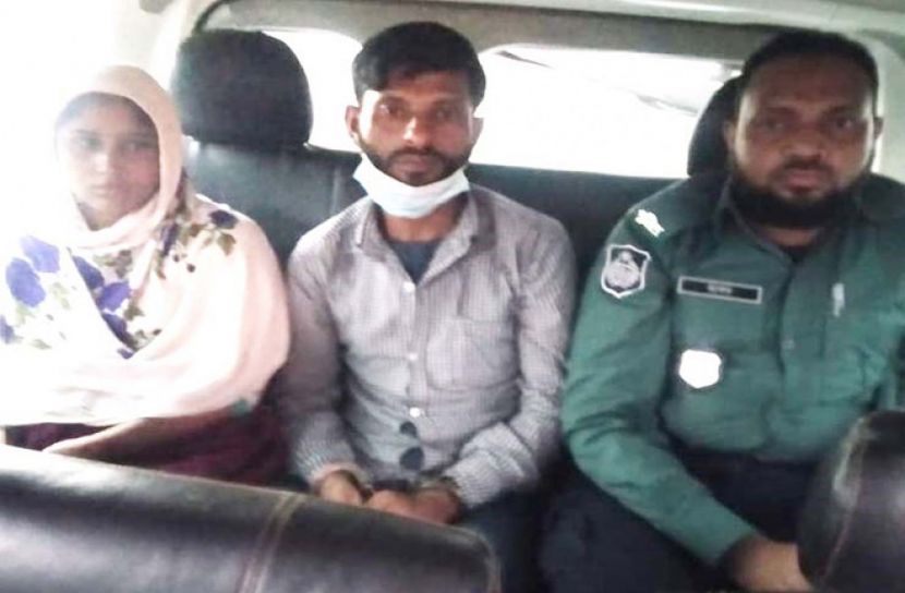 গৃহকর্ত্রীকে নির্যাতনের প্ররোচনা দেয় রেখার স্বামী