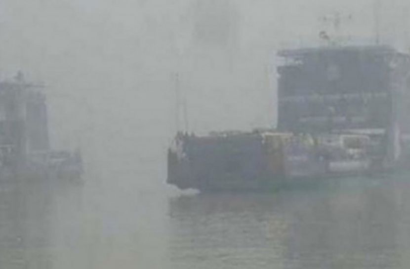 পাটুরিয়া-দৌলতদিয়ায় ফেরি চলাচল বন্ধ