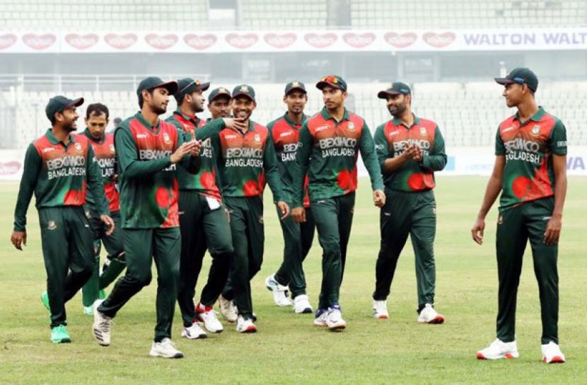 টস হেরে ফিল্ডিংয়ে বাংলাদেশ