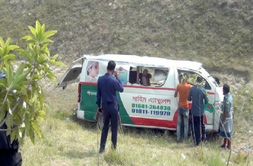 এক জনকে বাঁচাতে গিয়ে ২ জন নিহত