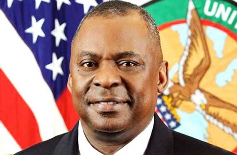 যুক্তরাষ্ট্রের প্রথম কৃষ্ণাঙ্গ প্রতিরক্ষামন্ত্রী অস্টিন