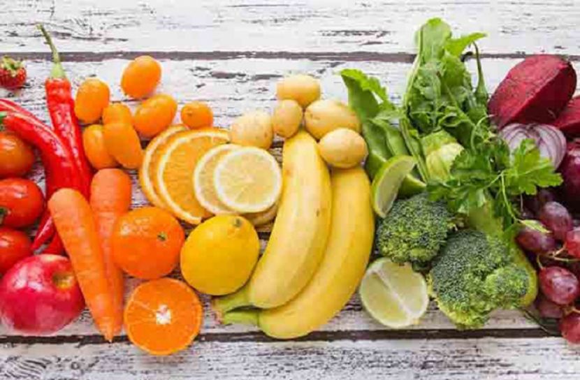 ত্বকের পানি শূন্যতা দূর করতে যা খাবেন