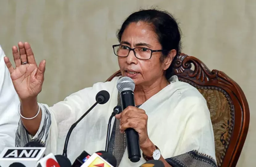 কলকাতাকে ভারতের রাজধানী করার দাবি মমতার