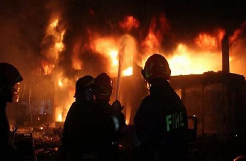 পোশাক কারখানার আগুন নিয়ন্ত্রণে