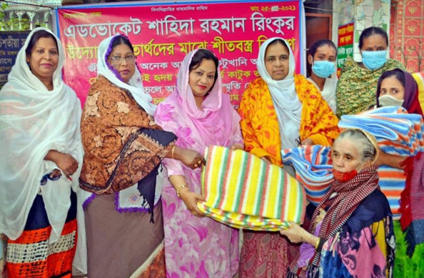 শীতার্তদের মাঝে শীতবস্ত্র বিতরণ