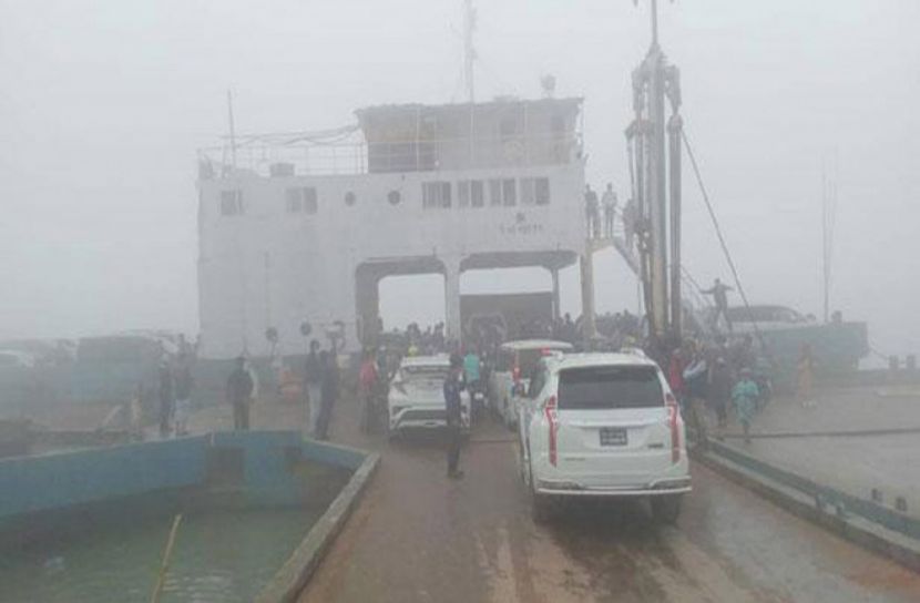 বাংলাবাজার-শিমুলিয়ায় ফেরি চলাচল শুরু