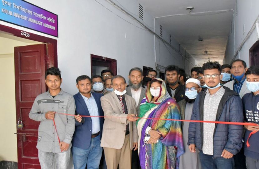 সত্যতা যাচাই ছাড়া সংবাদ প্রকাশিত হলে তা বিভ্রান্তির সৃষ্টি করে