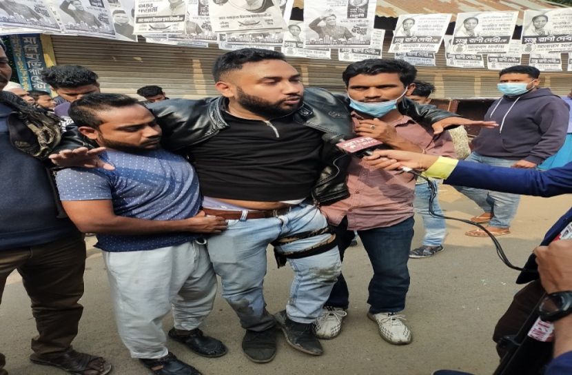 ফেনীতে ২ কাউন্সিলর প্রার্থীর ওপর হামলা