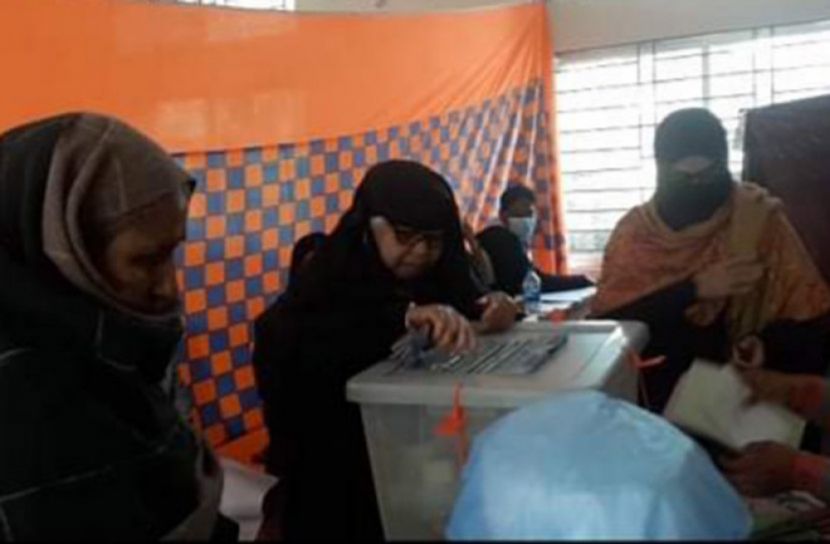 আ.লীগ প্রার্থী কেন্দ্রে থাকলেও নেই বিএনপি প্রার্থী