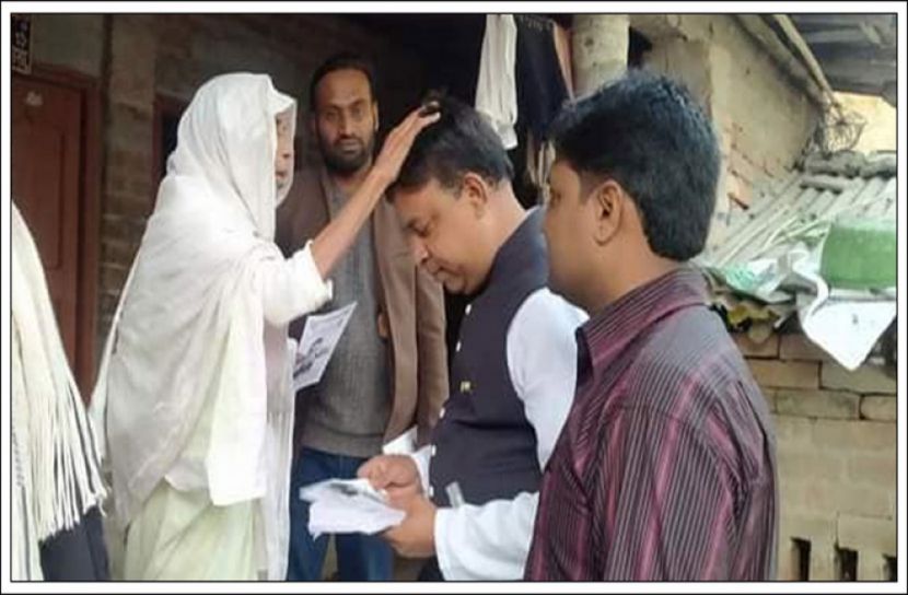 শিবগঞ্জে নৌকার পালে হাওয়া, গণসংযোগে জনতার ঢল