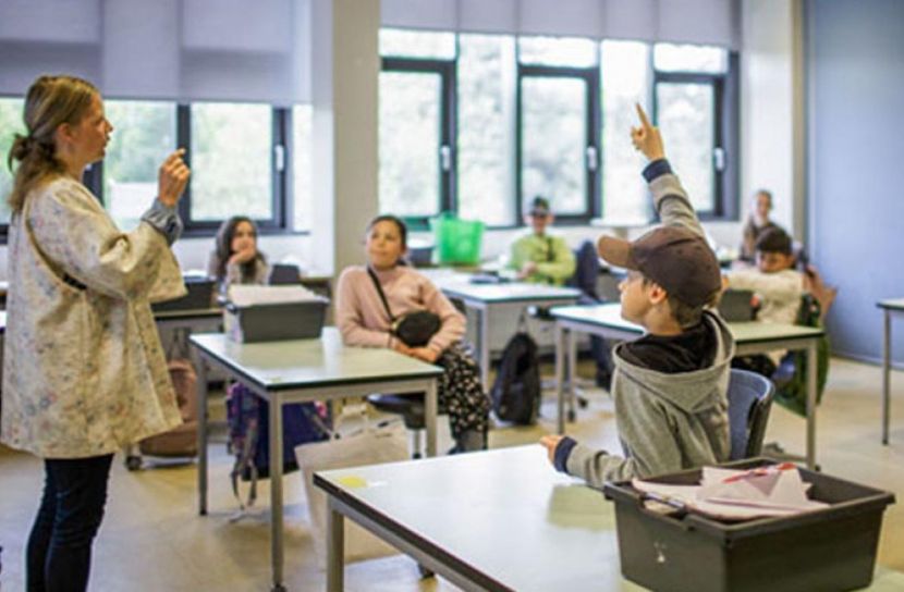 ফের খুলে দেয়া হচ্ছে ডাচ প্রাথমিক বিদ্যালয়