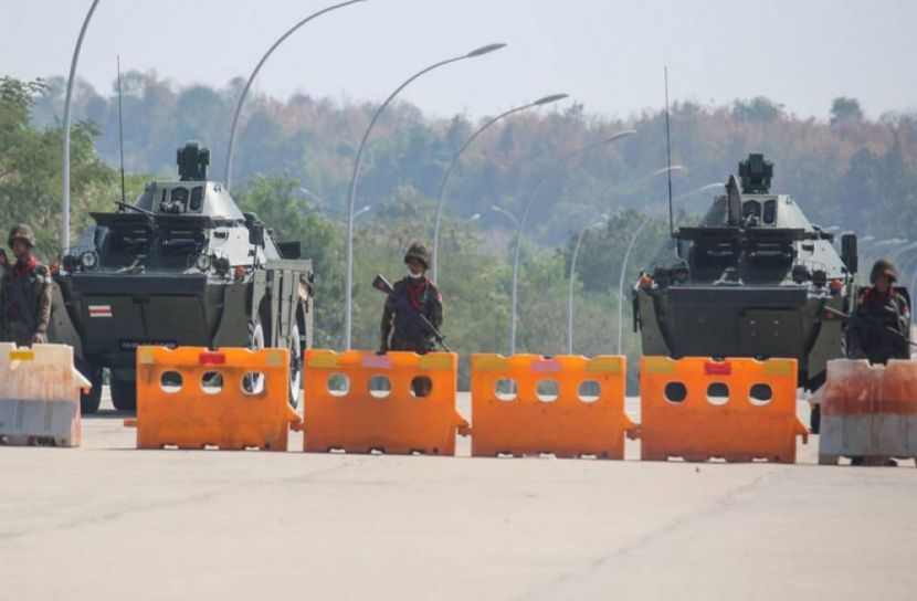 মিয়ানমারে সব বিমান চলাচল বন্ধ