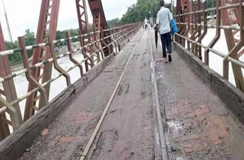 কালুরঘাট সেতুর টোলের অর্থ হরিলুট  