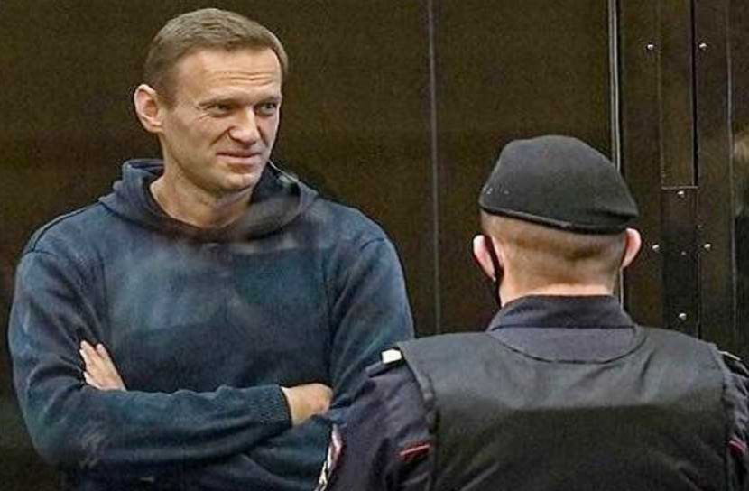 পুতিনবিরোধী নাভালনির সাড়ে ৩ বছরের কারাদণ্ড