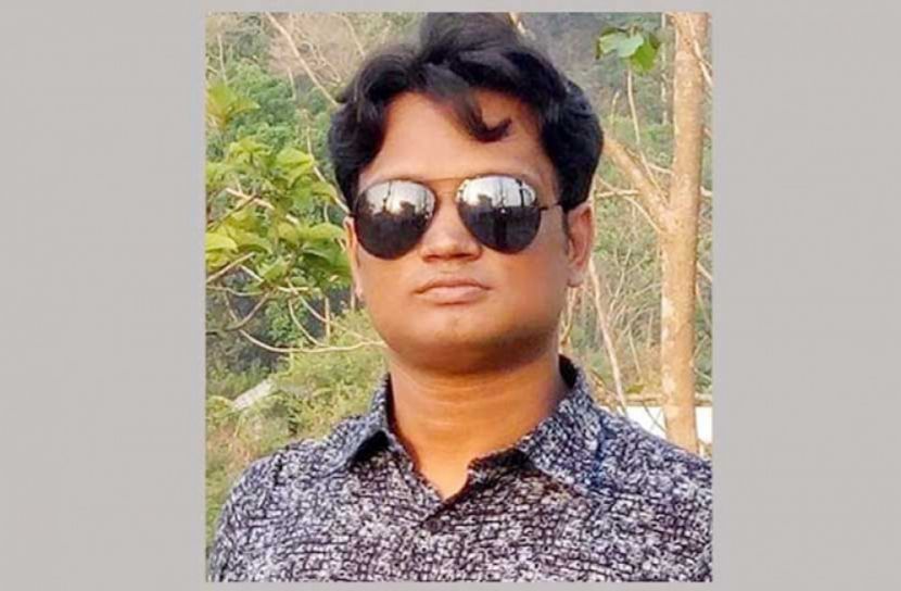 ঢাবির হলে মাদকসেবন অবস্থায় ছাত্রলীগ নেতা আটক