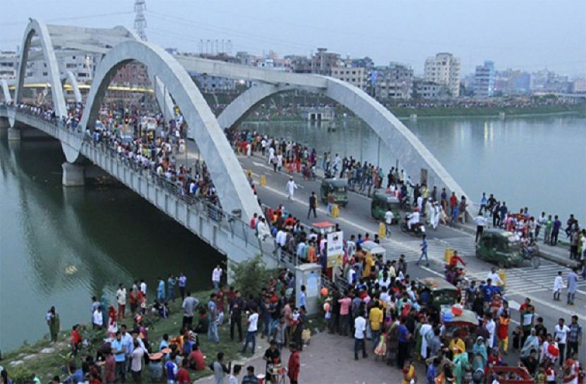 হাতিরঝিল থেকে আরও ৫২ কিশোর আটক