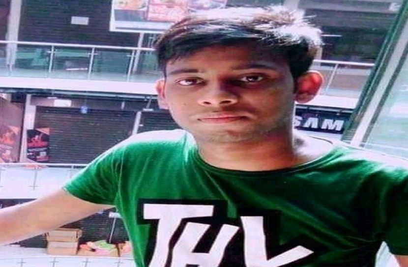 কালীগঞ্জে ট্রেনের ধাক্কায় কলেজ ছাত্রের মৃত্যু