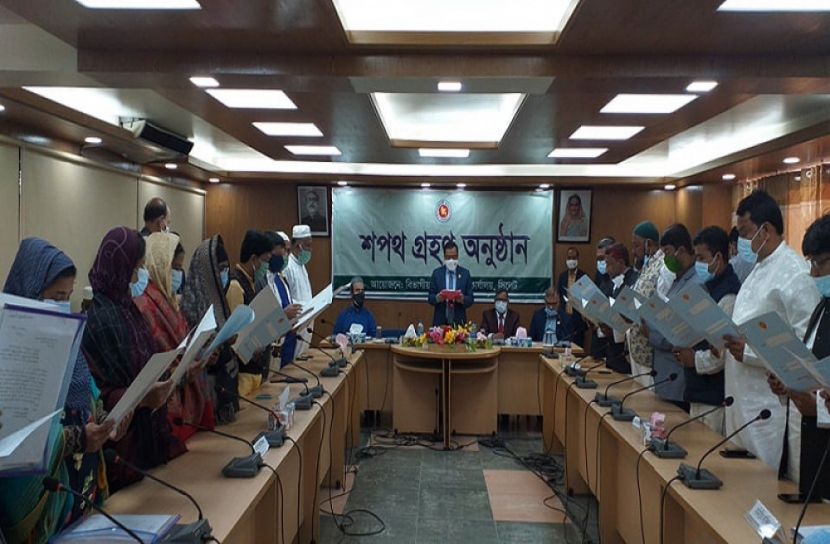 কুলাউড়ার নবনির্বাচিত মেয়র ও কাউন্সিলরদের শপথ