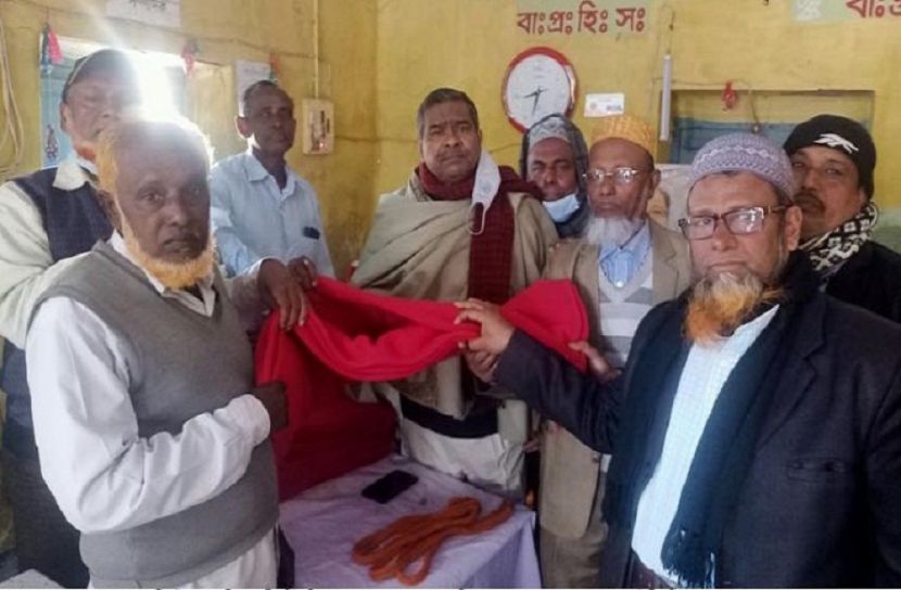 কালীগঞ্জে প্রবীণ হিতৈষী সংঘের কম্বল বিতরণ