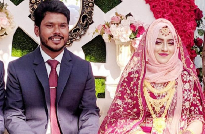 কৃষি বিশ্ববিদ্যালয়ে শিক্ষিকাকে বিয়ে করলেন ছাত্রলীগ নেতা