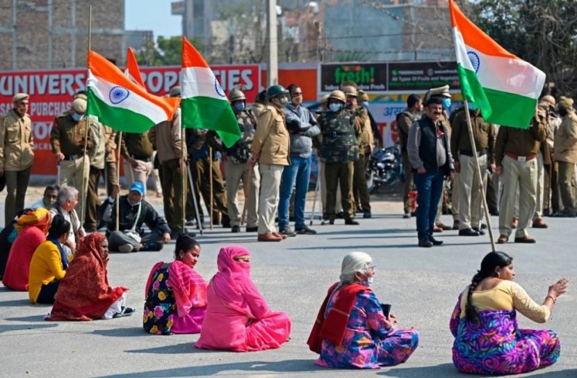 দিল্লীতে কৃষক আন্দোলন রুখতে নজিরবিহীন নিরাপত্তা