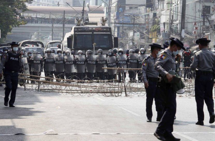 এবার মিয়ানমারে ইন্টারনেট বন্ধ