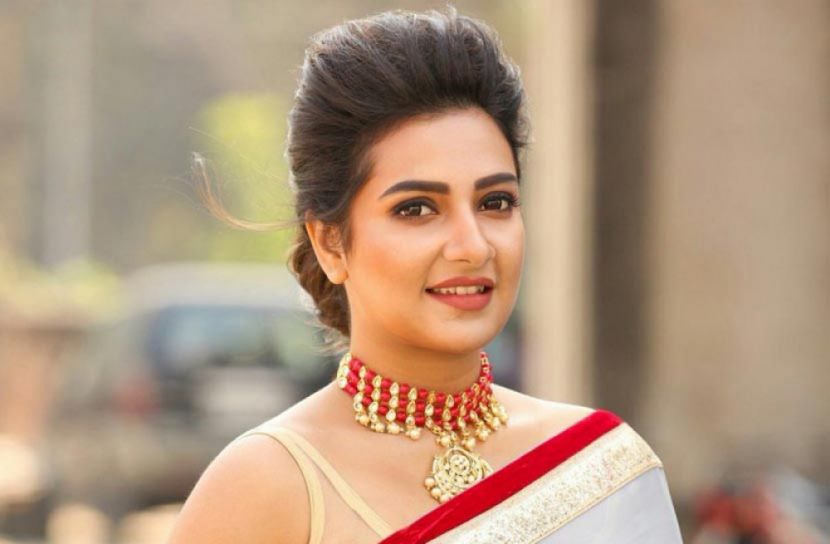 বাচ্চার মায়েদের জন্য শুভশ্রীর বার্তা