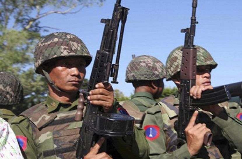 মিয়ানমারে গাড়ি বহরে হামলায় নিহত ১২