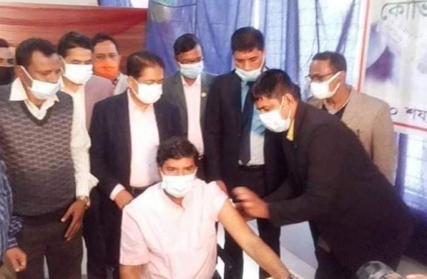 সুনামগঞ্জে করোনার টিকাদান কার্যক্রম উদ্বোধন