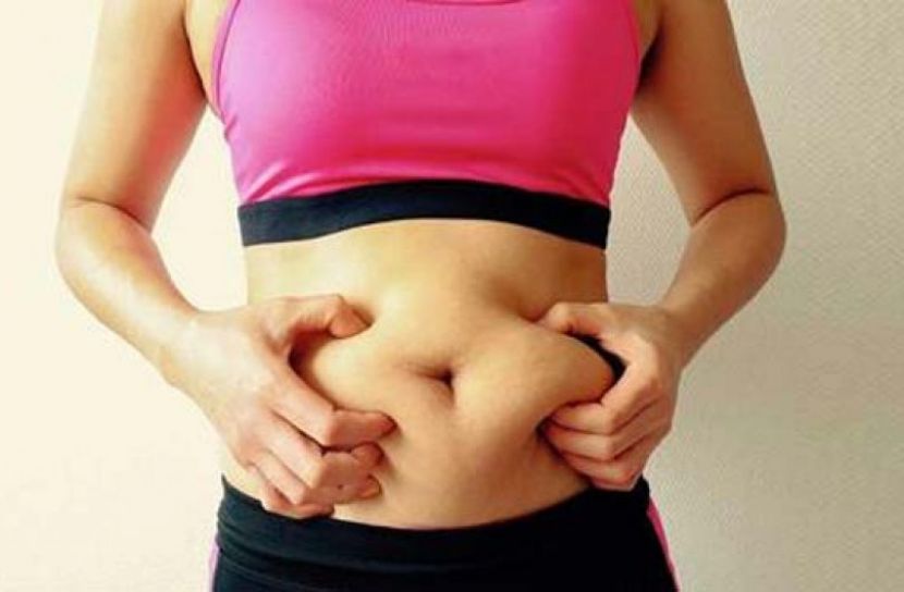 যে ৬ উপায়ে পেটের চর্বি কমাবেন