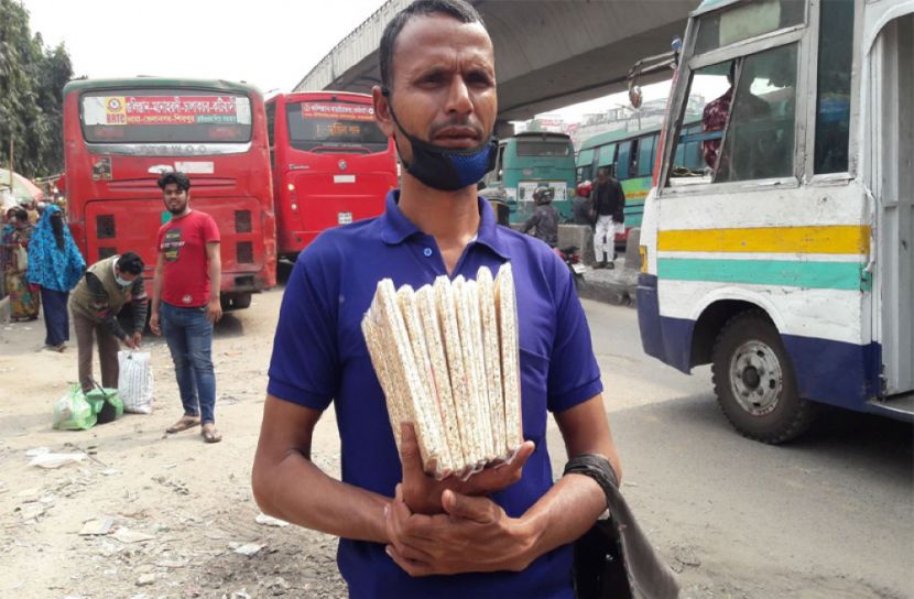 ভালো নেই রাজধানীর হকাররা