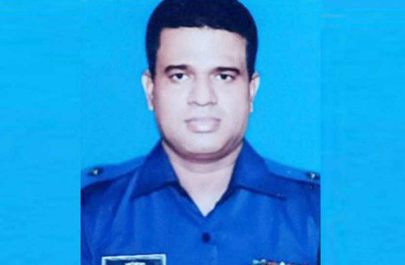 স্বাস্থ্য সচিবের বাড়িতে হামলা, কটিয়াদীর ওসি প্রত্যাহার