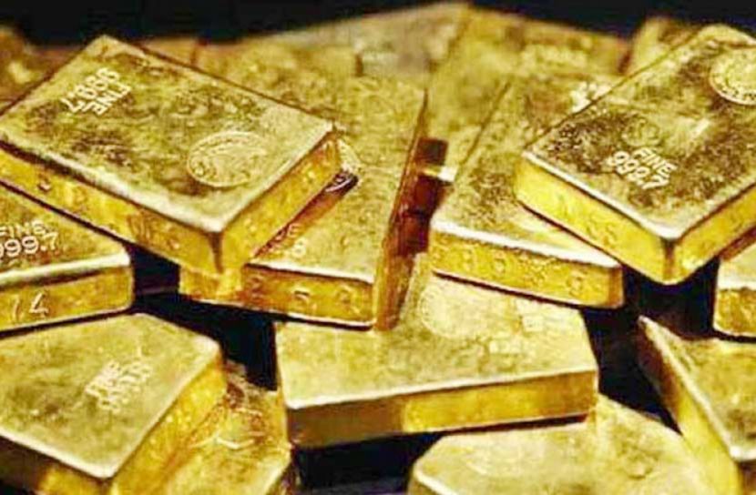 বিমানবন্দরে খাবারের গাড়িতে ৬০ পিস স্বর্ণ, আটক ৭